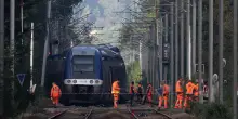 Treno deragliato in Francia, ipotesi sabotaggio: cosa sappiamo
