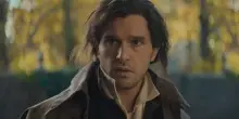 Racconto di due citt&agrave;, il trailer della miniserie con Kit Harington