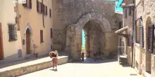 Volterra cerca residenti, obiettivo 10.000