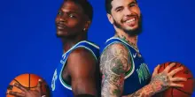 Ant e LaMelo finalmente insieme: i nuovi Timberwolves si presentano cos&igrave;. LE FOTO