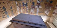 Nuova scoperta nella tomba di Tutankhamon: collegamento con Nefertiti?