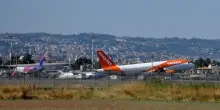 Etna, riaperto l'aeroporto di Catania. Sac: 'Verso piena regolarit&agrave;'