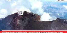 Nuova fase eruttiva dell'Etna, spettacolari le riprese dal drone
