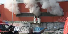 Milano, incendio alla stazione Garibaldi: disagi e treni in ritardo