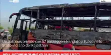 India, autobus in fiamme nel Rajasthan: morti e feriti