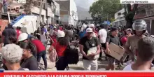 Venezuela, saccheggi a La Guaira dopo il terremoto