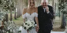 Matrimonio in casa The Jackal, Aurora Leone e Simone Ruzzo sposi