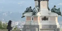 Firenze, bombola di gas sotto il David in piazzale Michelangelo. FOTO