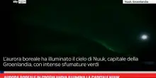 Aurora boreale in Groenlandia illumina la capitale Nuuk