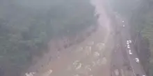 Nepal, italiano bloccato dalle alluvioni: Dieci ore fermi, strade interrotte dalla piena