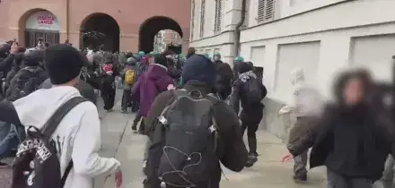 Torino, tensioni al corteo: carica della polizia