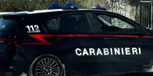 Roma, entra in casa della ex e accoltella un amico: arrestato 41enne