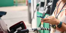 Caro benzina e diesel, app per trovare distributori pi&ugrave; convenienti
