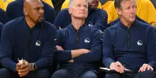 Kerr rimane, ma i due assistenti top salutano