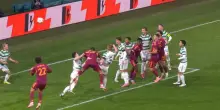 Celtic-Roma, l'autogol di Scales che sblocca il match
