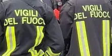 Incendio in un palazzo a Trieste, morta una donna di 77 anni