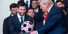 Donald Trump accoglie Messi e l'Inter Miami alla Casa Bianca. Le FOTO