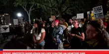 Texas, proteste dopo spari dell'Ice contro un venezuelano