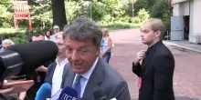 Renzi: Governo cambia legge elettorale per paura di perdere
