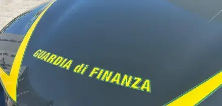Piacenza, modella OnlyFans evade 140mila euro al fisco