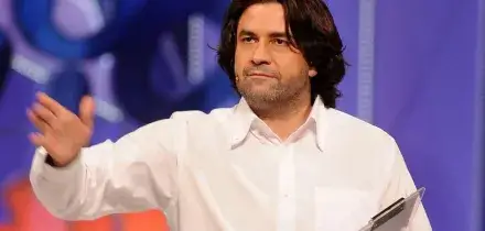 Pedina la ex fidanzata, comico Massimo Bagnato arrestato per stalking