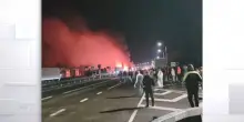Ucraina, colpiti treno e stazione di servizio al confine con la Polonia