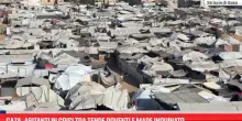 Gaza, abitanti in crisi tra tende roventi e mare inquinato