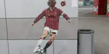 Milano, vandalizzato il ritratto di Franco Baresi a Casa Milan