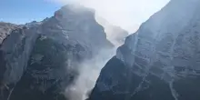 Cortina d&rsquo;Ampezzo, frana di grandi dimensioni si stacca dalle Tofane
