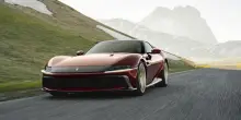 Ferrari 12Cilindri diventa Manuale: prezzo e caratteristiche