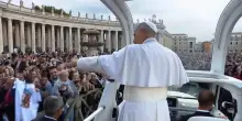 Papa Leone XIV, prima udienza in piazza dopo il ricovero