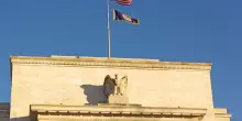 Fed, oggi nuova riunione sui tassi: perch&eacute; potrebbero rimanere fermi