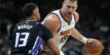 NBA, 36 punti per Nikola Jokic contro Sacramento