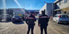 Pomigliano d'Arco, esplosione in officina: tre feriti di cui due gravi