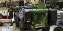 Spese militari, Meloni verso il vertice Nato: nodo 5% Pil