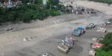 Alluvione in Nepal, italiano a Sky TG24: 'Bloccati per circa 10 ore'