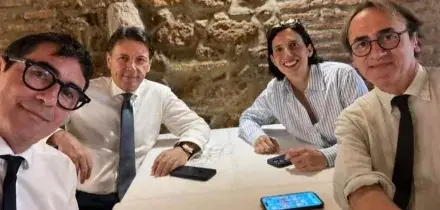 Campo largo, primo incontro dei leader sul programma: la foto social