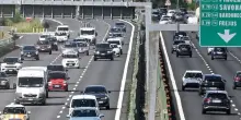 Trasporti, 7 mln italiani non possono permettersi auto e mezzi