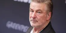 Alec Baldwin, respinte accuse dell'attore contro procuratore di Rust