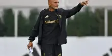 Juventus, i convocati per la tourn&eacute;e: ci sono Kolo Muani e Alajbegovic
