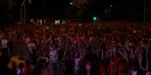 Spagna-Argentina, gol di Ferran: l'esultanza dei tifosi