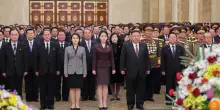 Nord Corea, figlia Kim Jong-Un a mausoleo degli ex leader con genitori