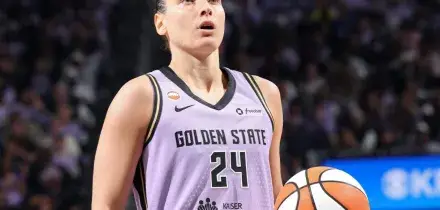 Zandalasini da urlo: 22 punti in gara-1 contro Dallas e prima vittoria Valkyries. VIDEO