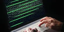 Hacker rubano passaporti in alberghi italiani: in vendita online
