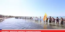 Maiorca, protesta contro il turismo di massa
