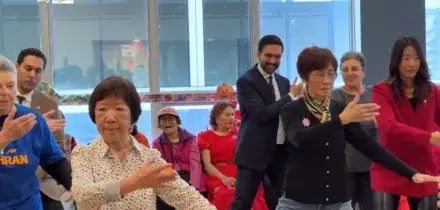 New York al voto per il sindaco, Mamdani in testa