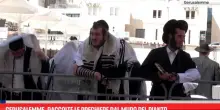 Gerusalemme, raccolte le preghiere dal Muro del Pianto