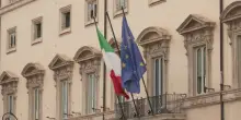 Manovra, caccia ai fondi per taglio tasse e pensioni