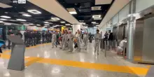 Le immagini degli attivisti della Flotilla rientrati a Fiumicino