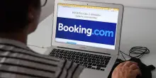 Booking, false richieste di pagamento e truffe dopo furto di dati